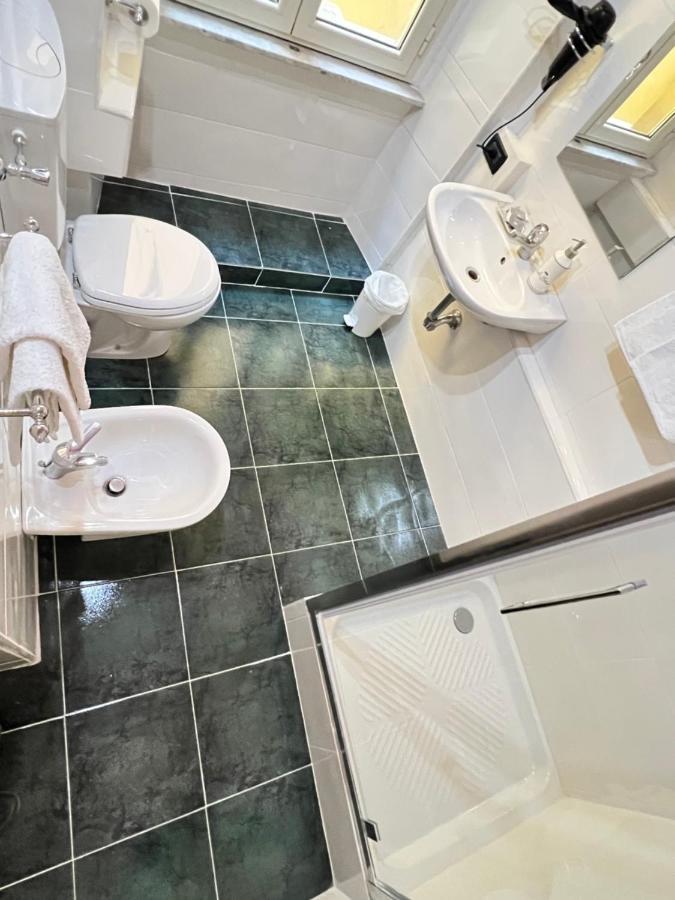 Guest House Biondi Rome Exterior photo