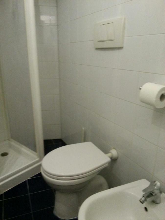 Guest House Biondi Rome Exterior photo
